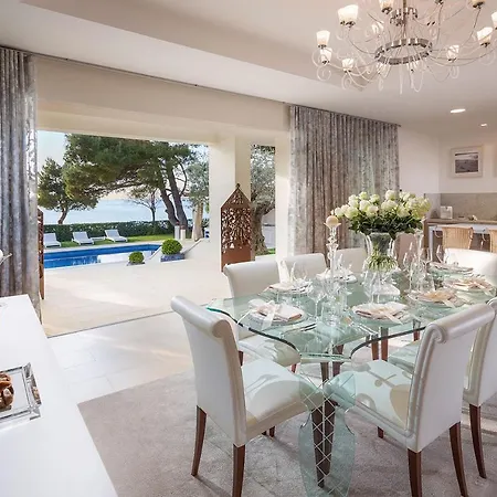 Helena By Hmz Villas Villa *