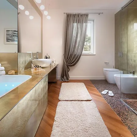 Helena By Hmz Villas Вилла